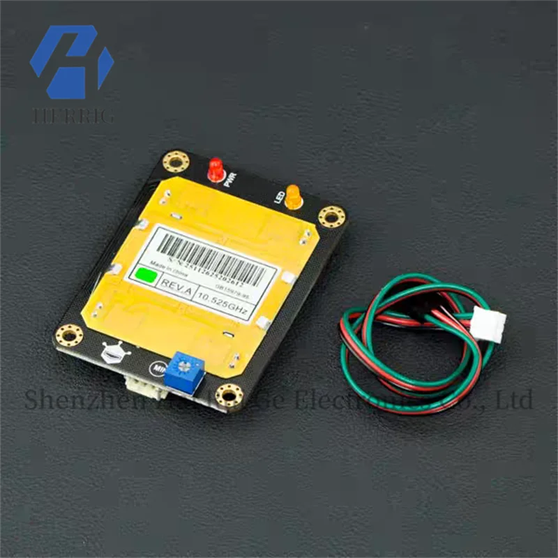 

DFRobot Gravity: Microwave motion sensor with long detection range