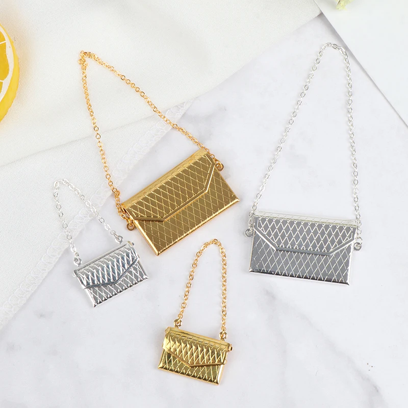 HOT! Metal chain pack Doll Bag Miniature Shopping Handbag for Clothes Accessories