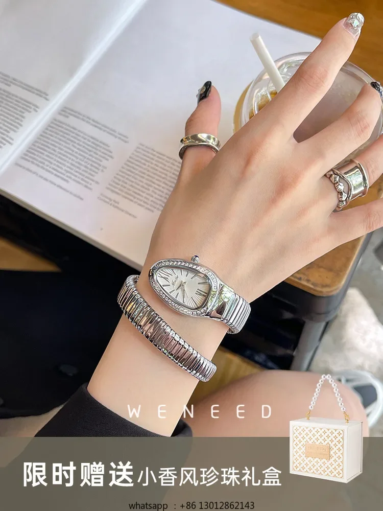 

Personalized snake bracelet watch light luxury niche art women's snake head women's watch