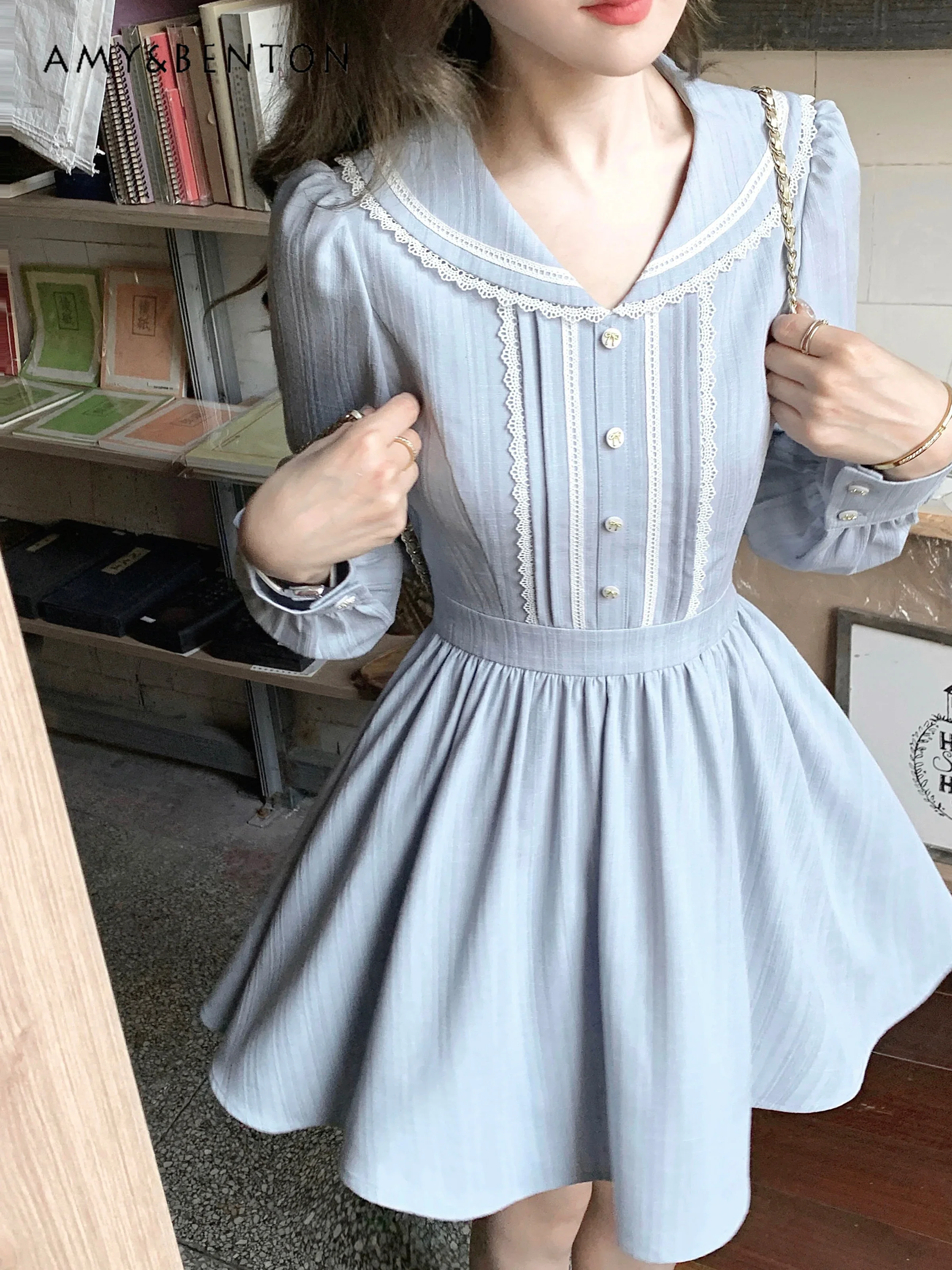 

Preppy Style Temperament Princess Shirt Dress Sweet Navy Collar Lace Stitching Long Sleeve Dress Women Cute Mini Dress Student