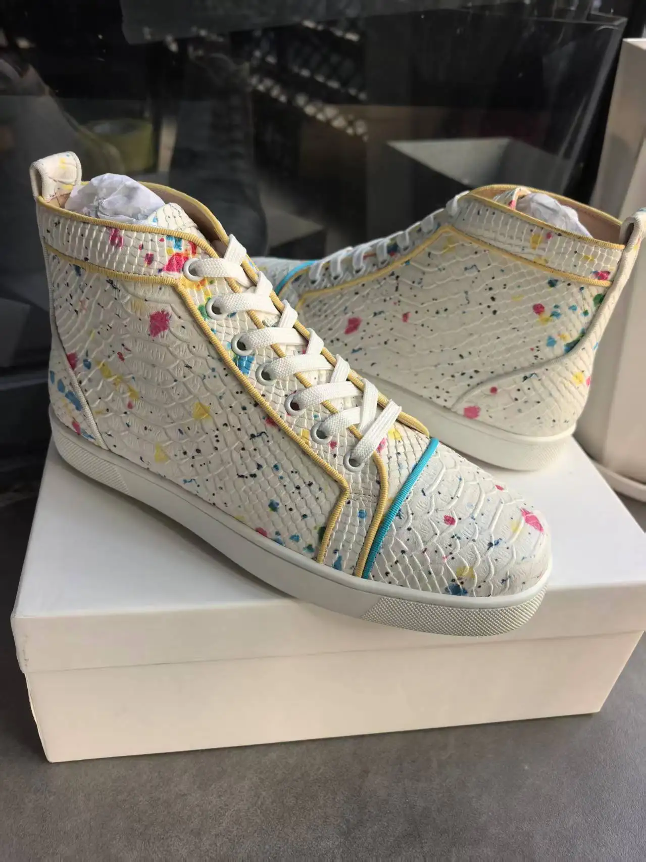 Colorful Dots Snakeskin Pattern High-top Casual Men's Shoes Sneaker Round Toe Lace-Up Men Shoes New Style Comfort Flat Shoes