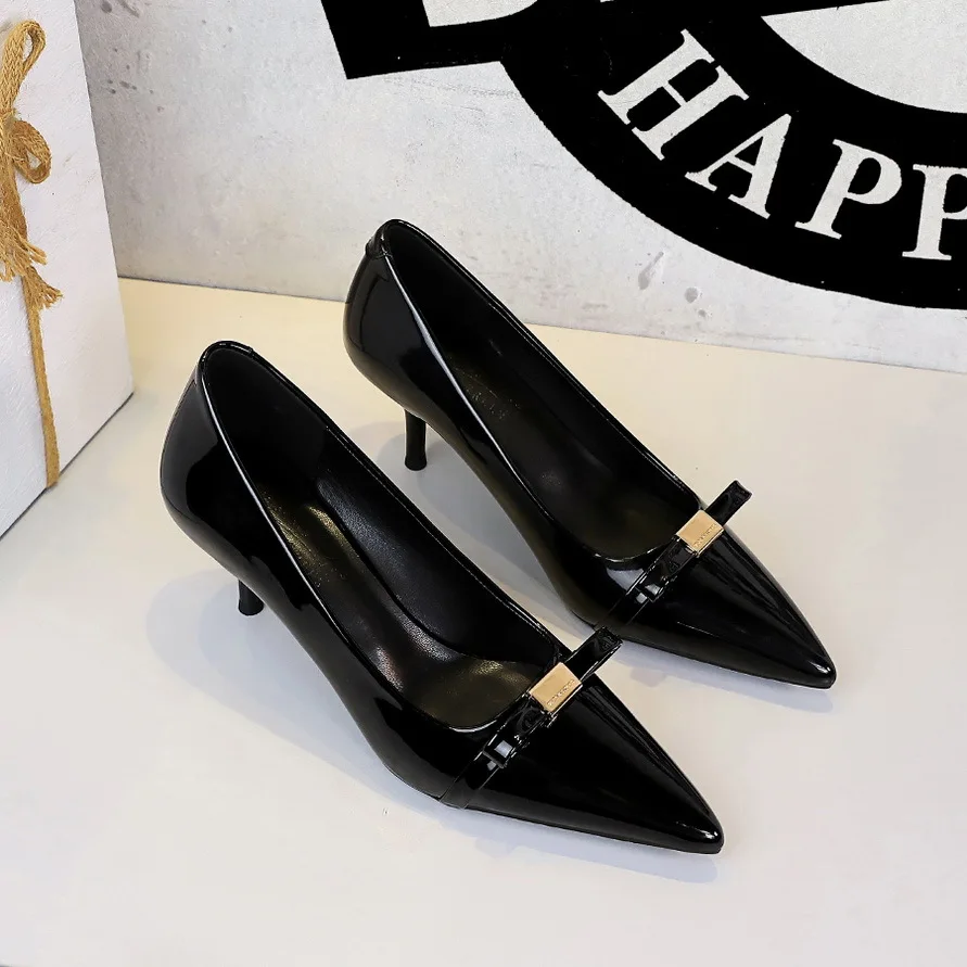 

Elegant Vintage High Heels Pointed Toe Stiletto for Women's Sexy Solid Color Ladies Dress Shoes Fashion Footwear