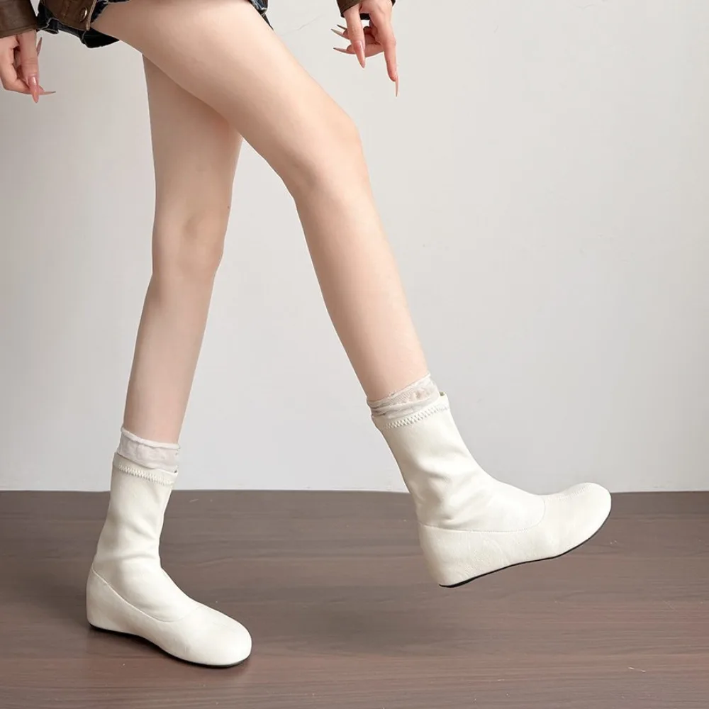 Minimalist Versatile Internal Increase Ankle Boots Fashion Women's Soft Leather Autumn Shoes Winter Ladies Flat Slim Short Boots