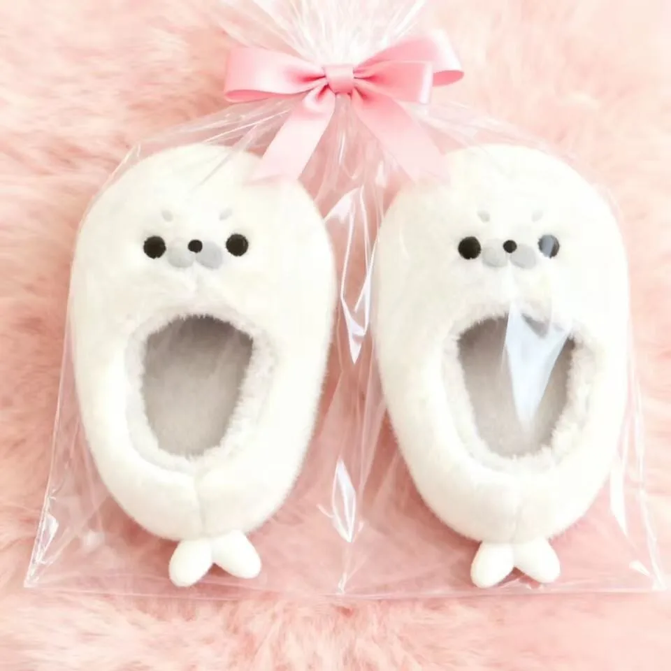 

Women Home Slippers 2025 Autumn Winter Women's Cute Seal Plush Slippers Fully Covered Warm Fuzzy Cozy Indoor House Shoes