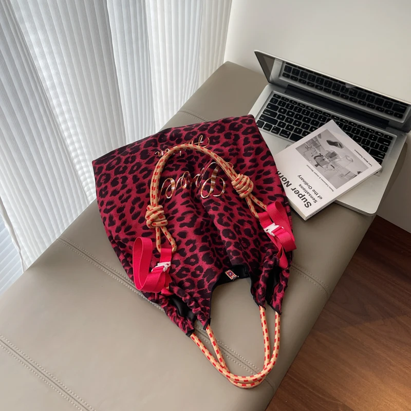Übergroße Umhängetaschen mit Leopardenmuster für Damen, verformbar, VELOUR, große Kapazität, Einkaufstaschen, 2025, Winter, neue Luxus-Handtaschen – Detail 10