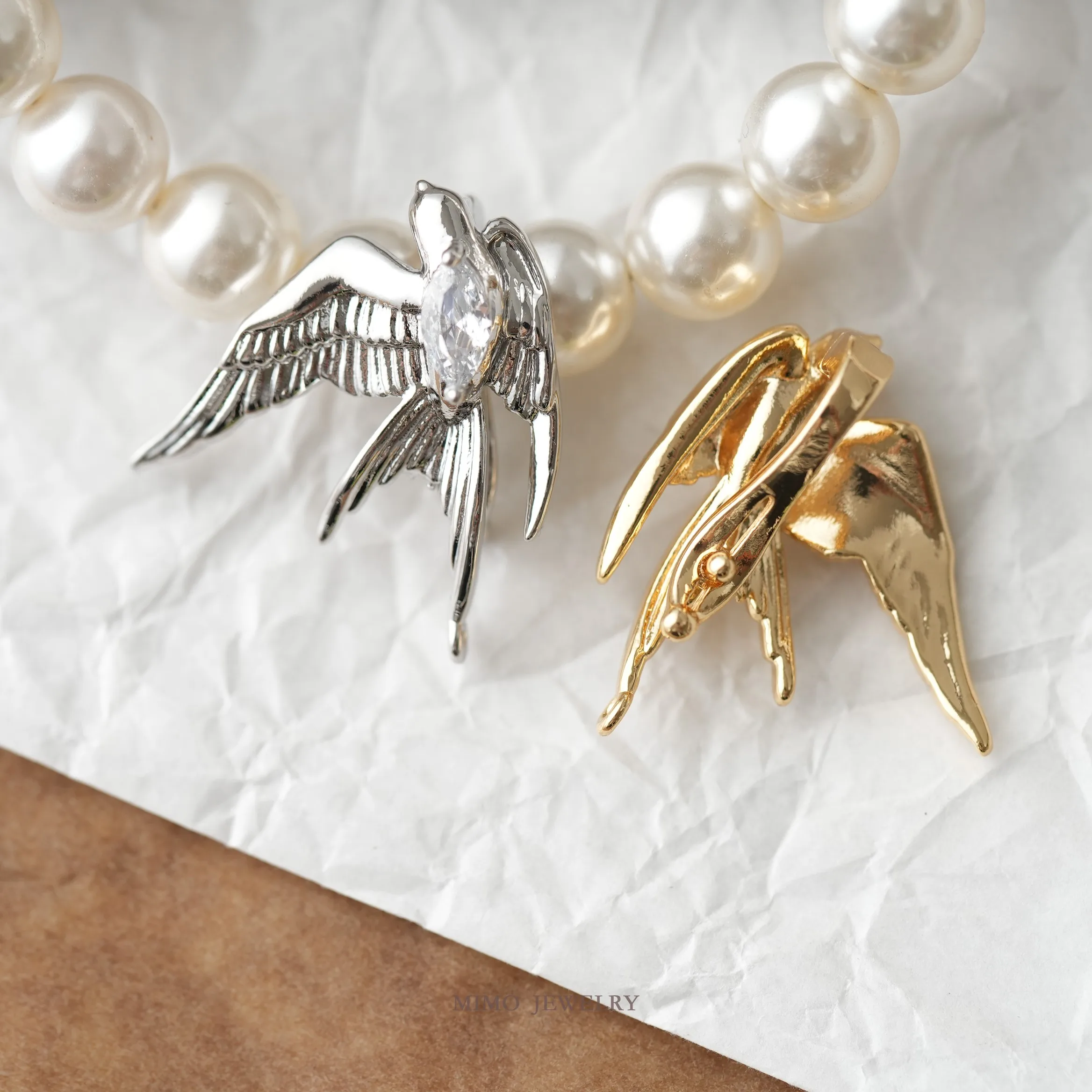 Exquisite Three-dimensional Swallow Universal Buckle Charms Pendant Supplies DIY Hand Brass Gold Plated Accessories 23.5*25mm