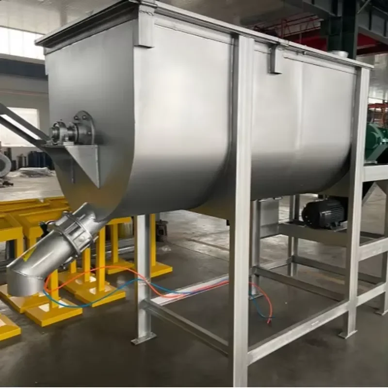 Animal Licking Feeding Mixer and Feed Tube