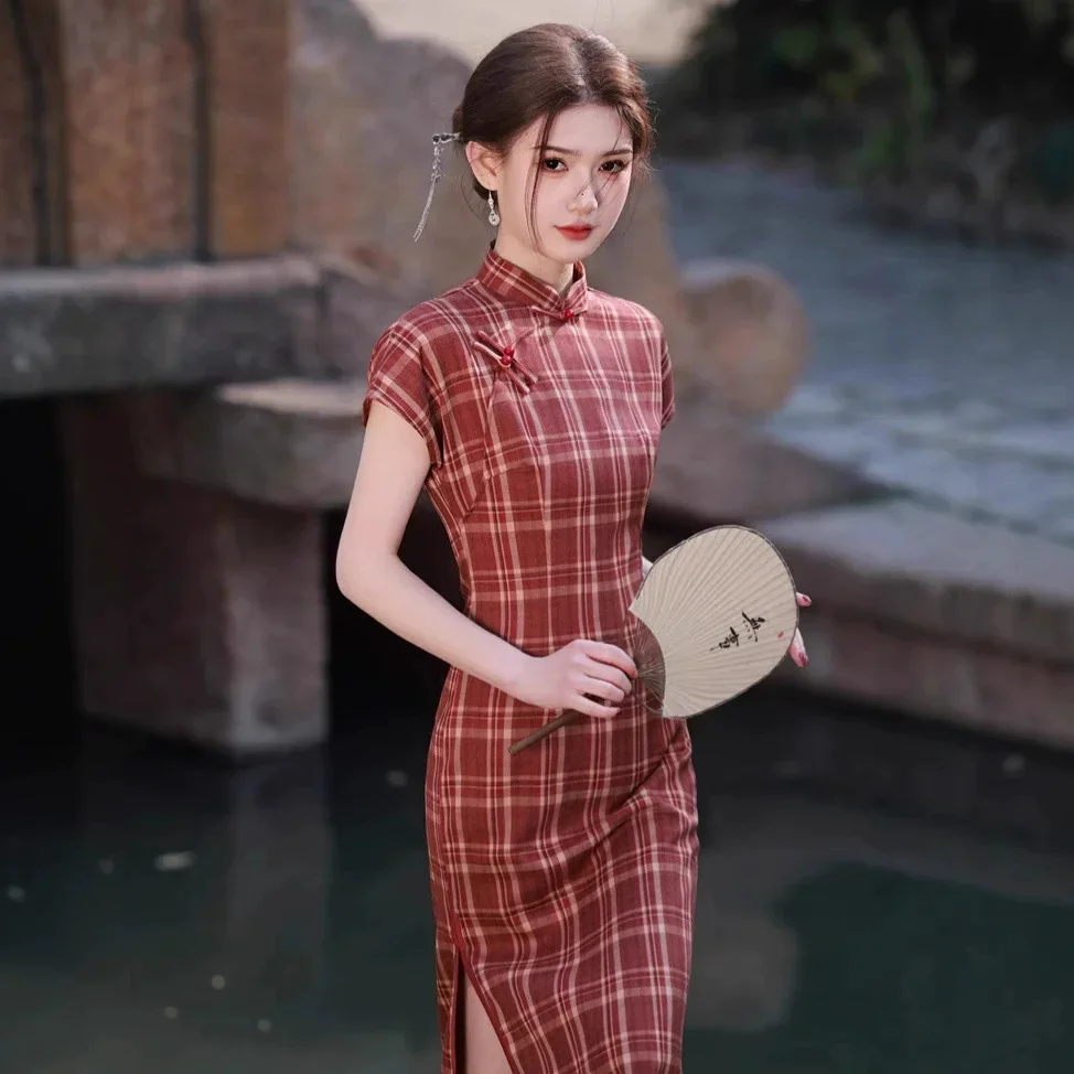 

2025 Spring/Summer New Retro Long Style Cheongsam Artistic Daily Young Cheongsam New Chinese Style Cheongsam