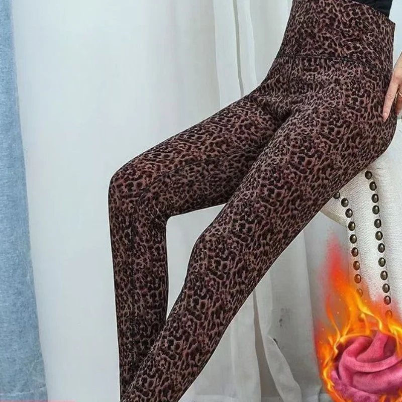 Plus size Odzież damska Casual All-Match Spodnie ołówkowe Leopard Fleece Legginsy Retro Office Lady\'s Basic Trousers Nowa odzież wierzchnia