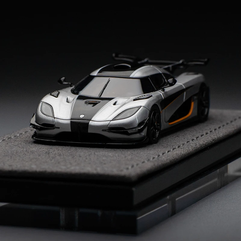 Pre-sale GRYNING ALPS 1:64 One1 Resin Model Car