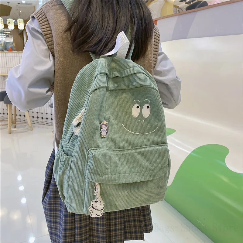 

2025 Новая вельветовая школьная сумка для студенток, милое сердце для молодших школьников, простой рюкзак для кампуса