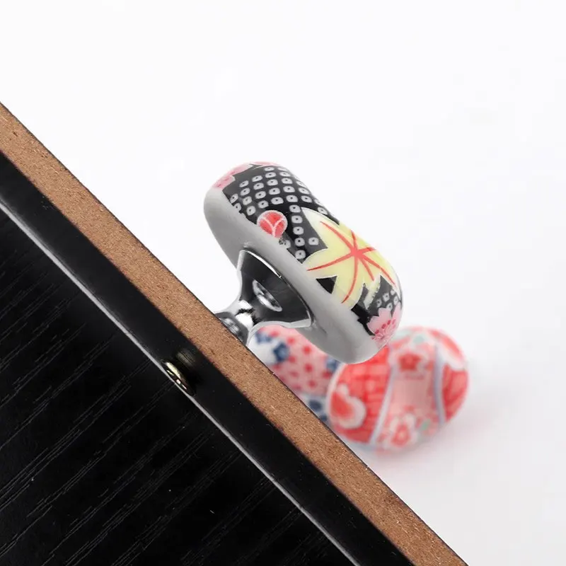 Solid Ceramic Single Hole Drawer Knobs Hand-drawn Creative Cabinet Handles Home Decor Kitchen Cupboard Wardrobe Pulls 1 piece