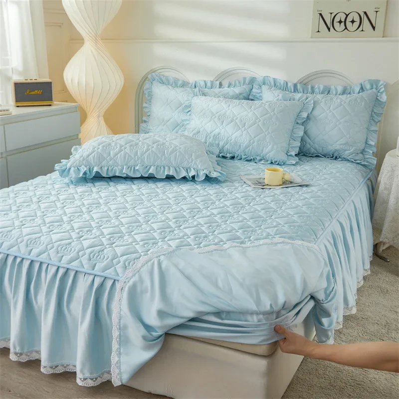 Luxury Quilted Lace Mattress Cover Bed Skirt Solid Anti-slip Bedspread Soft Breathable Fitted Bed Sheet Queen King Bed Cover