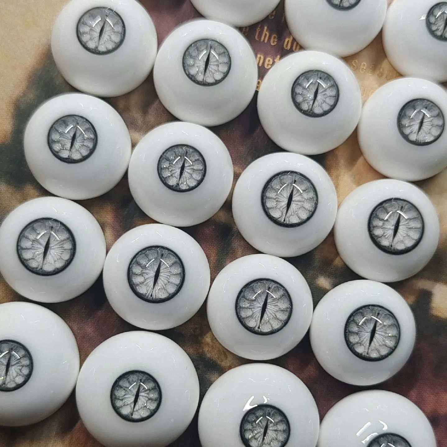 

Новые волосы для куклы, ограниченная модель BJD, кукольный глаз 14 мм, 16 мм, белый метеоритный пластырь, глазное яблоко, бесплатная доставка