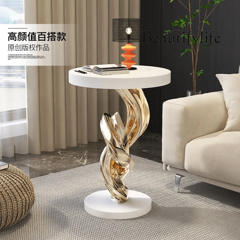 Nordic style abstract art ornaments light luxury handicrafts high-end living room coffee table home accessories