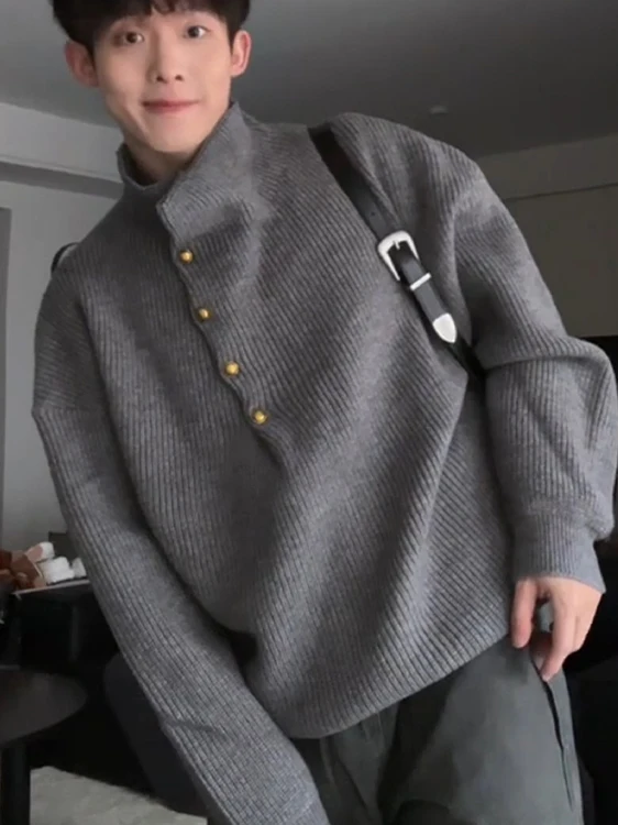 

New Design ey Asymmetrical Button Men's Knitwear Stand Collar Winter Faion Nostaic Sle High Quali Casual Knitted Sw...