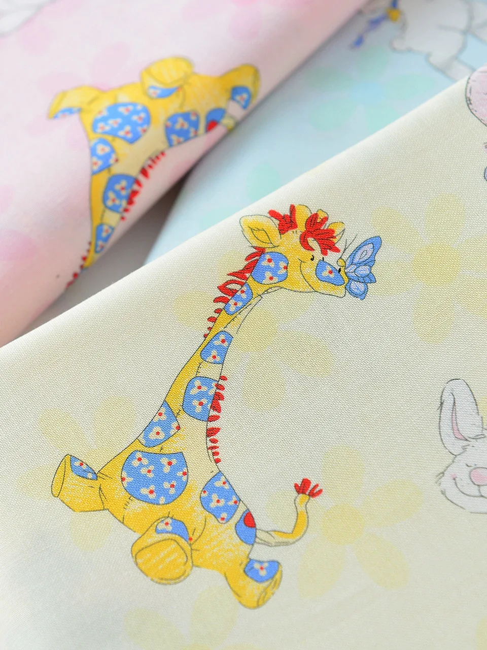 Animal rabbit Print Cotton Fabric For Tissue Sewing Quilting Fabric Needlework Material DIY Handmade Tissue Sewing