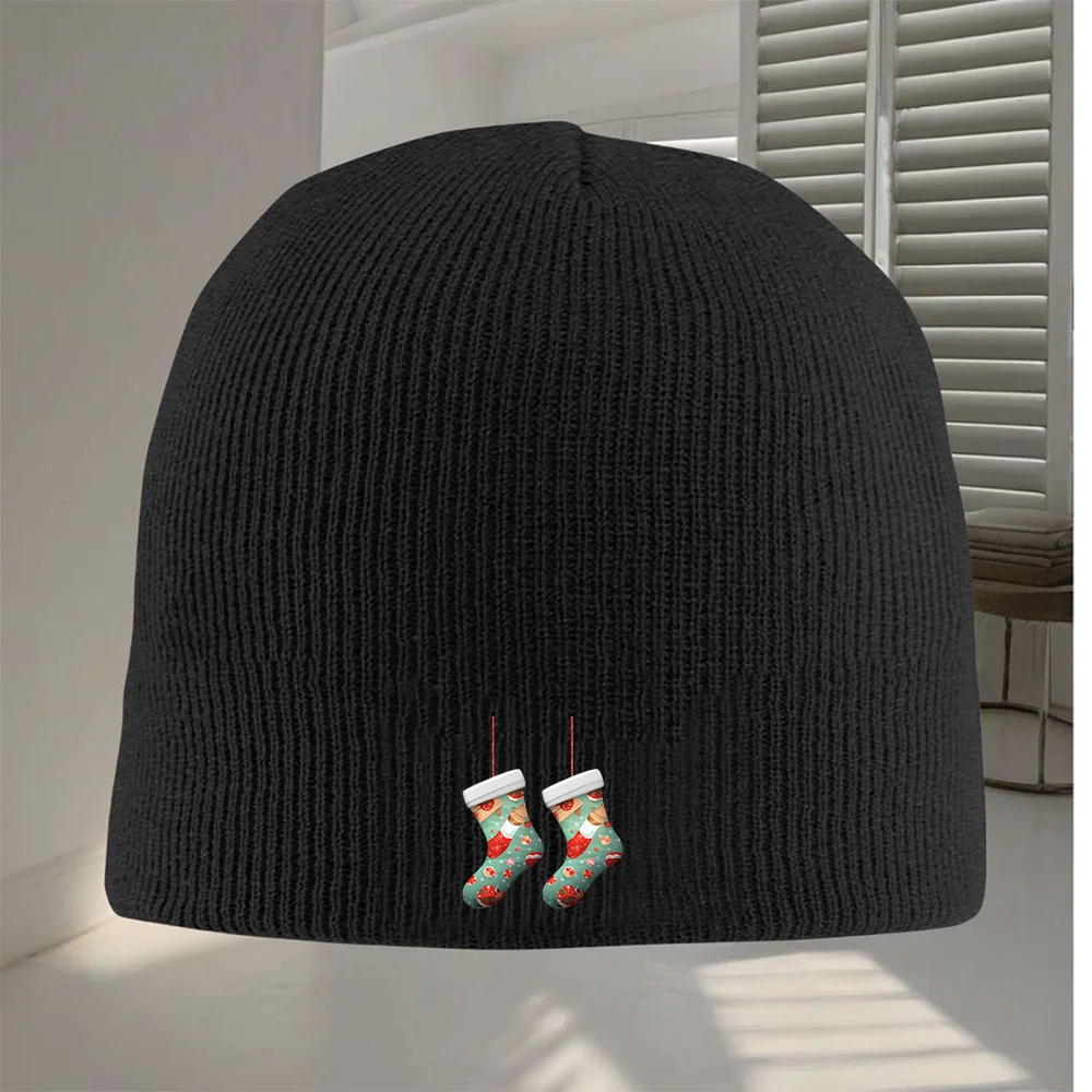1pc Christmas Stocking Beanie Hat Windproof Warm Knit Ski Cap with Red/Green/White Stocking Snowflake Reindeer Tree