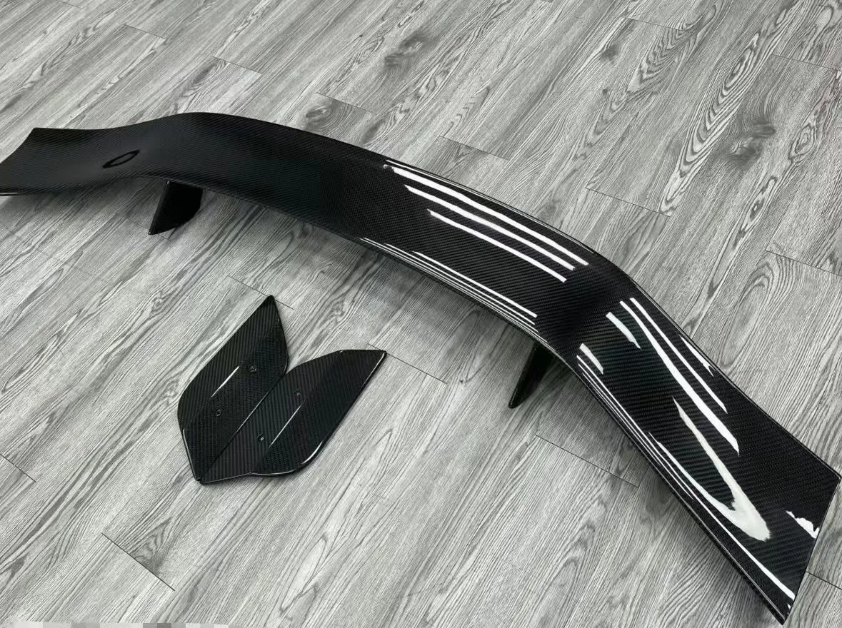 For Aston Martin Dbx Carbon Fiber Spoiler Rear Tail Diffuser Body Kit Msy Style Body Kits
