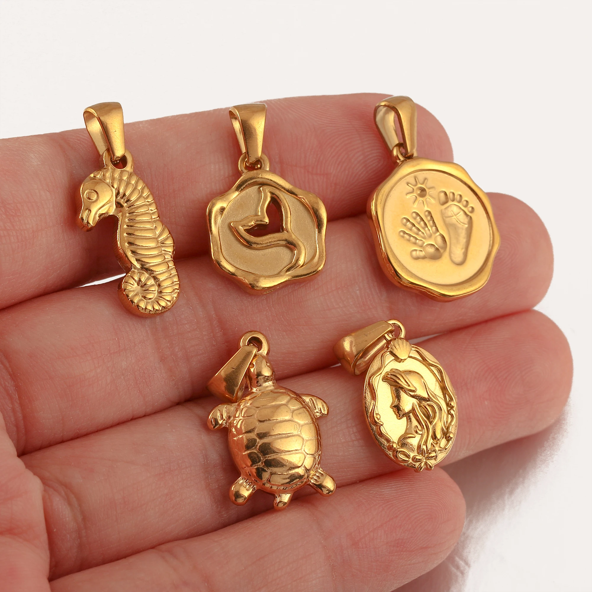 Emboss Face Moon&Sun Charms Stainless Steel Marine Animals Conch Turtle Pendant Jewelry Making Supplies DIY Necklace Accessories