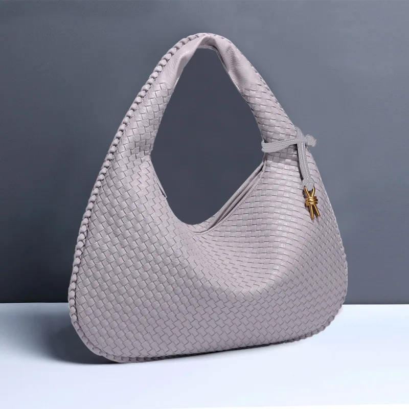 2025 new all-hand-woven crescent bag handbag fashionable versatile shoulder underarm bag