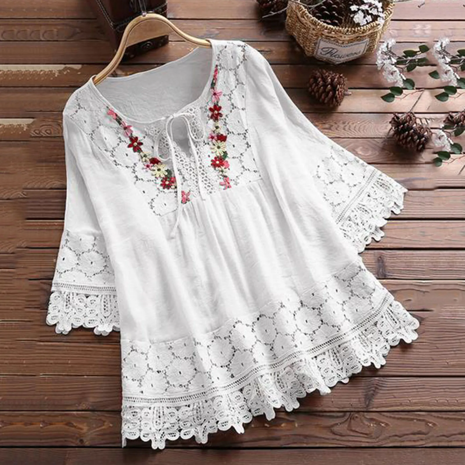 

Women Floral Lace Blouse Summer V Neck Loose Chiffon Shirts Top Vintage Bohemian Active Flare Sleeve Undershirt Bow Shirt Tops