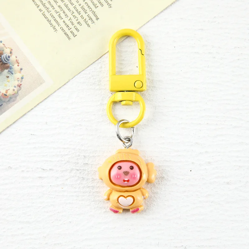 MINISO 1-10PCS New Creative Cute Cartoon Anime Beaver Resin Charm Keychain Couple Backpack Car Key Pendant Children\'s Party Gift