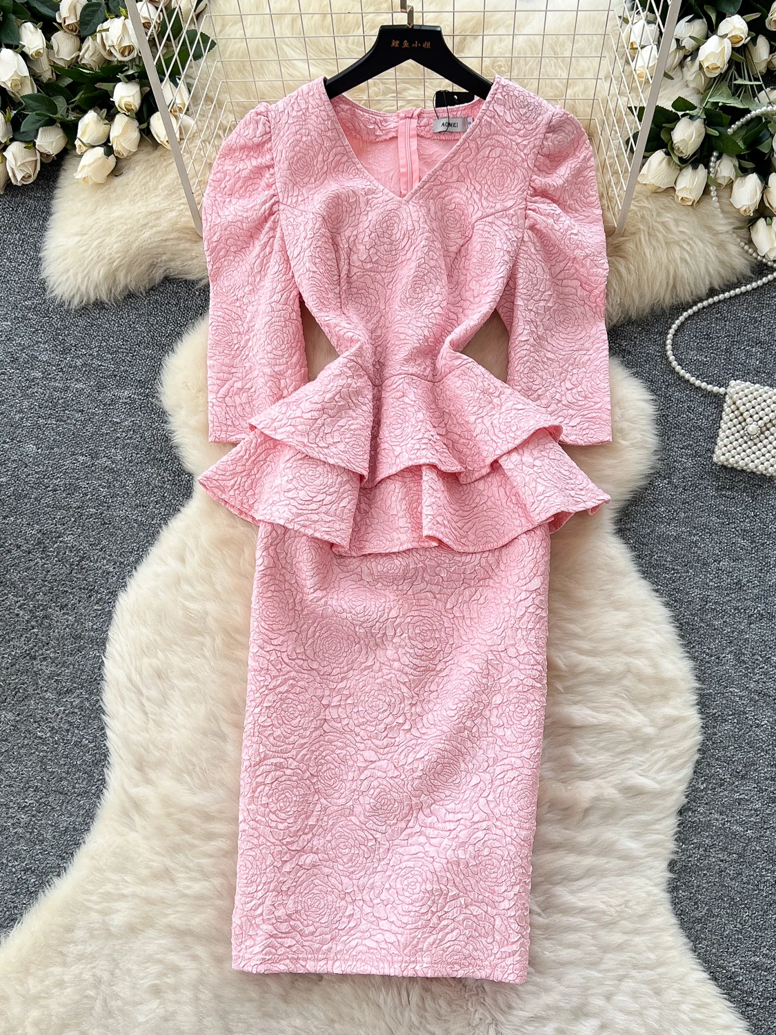 Letnia sukienka midi damska, modna, z koronkowym wykończeniem, wzorem tekstury, rękawami 3/4, wysokim stanem, o kroju litery A.