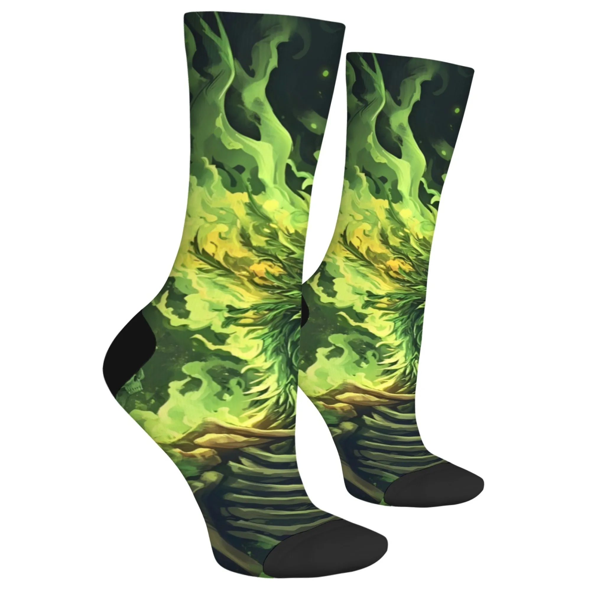 Cthulhu-style skull bird casual men's socks, glowing green, dark fantasy, unique crew socks, novel street party fun gift.