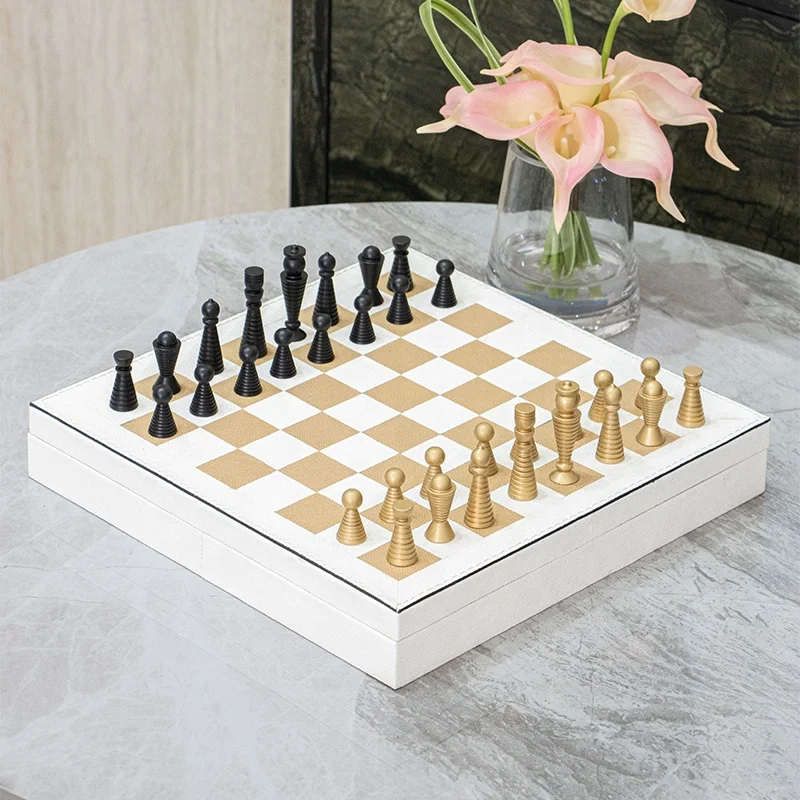 Artistic Home Decor & Strategic Game Luxury Metal Chess Set With Leather Chessboard