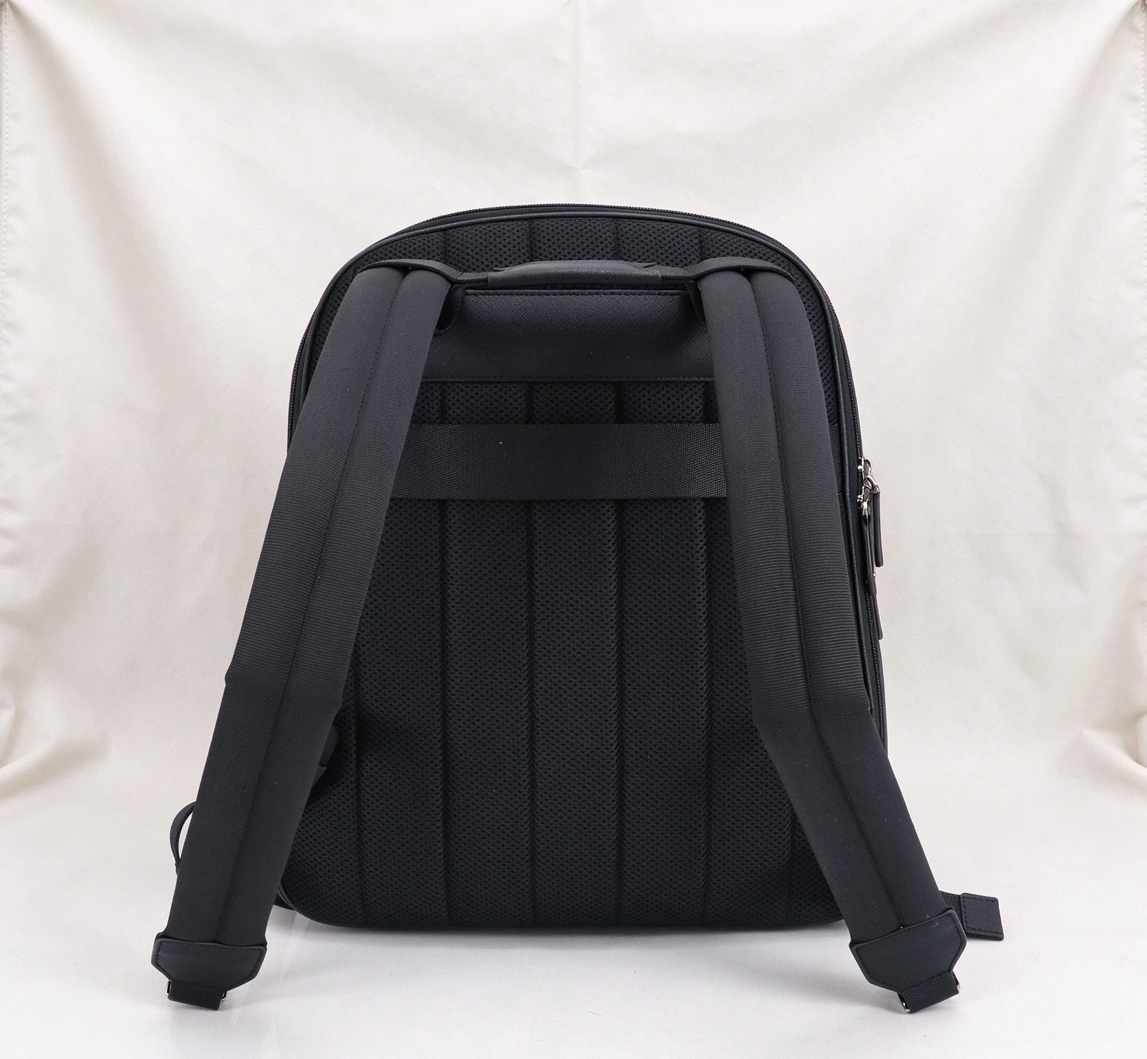 Multi Compartment Travel Daypack, Portable Laptop Rucksack for Work Daily Use Lightweight Travel Rucksack Daypack - view 3