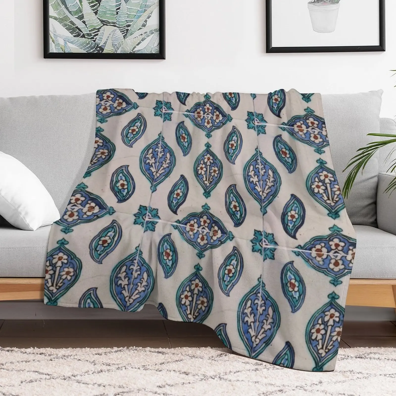 

Traditional Vintage Turkish Tile Throw Blanket Moving Beautifuls Flannel Blankets