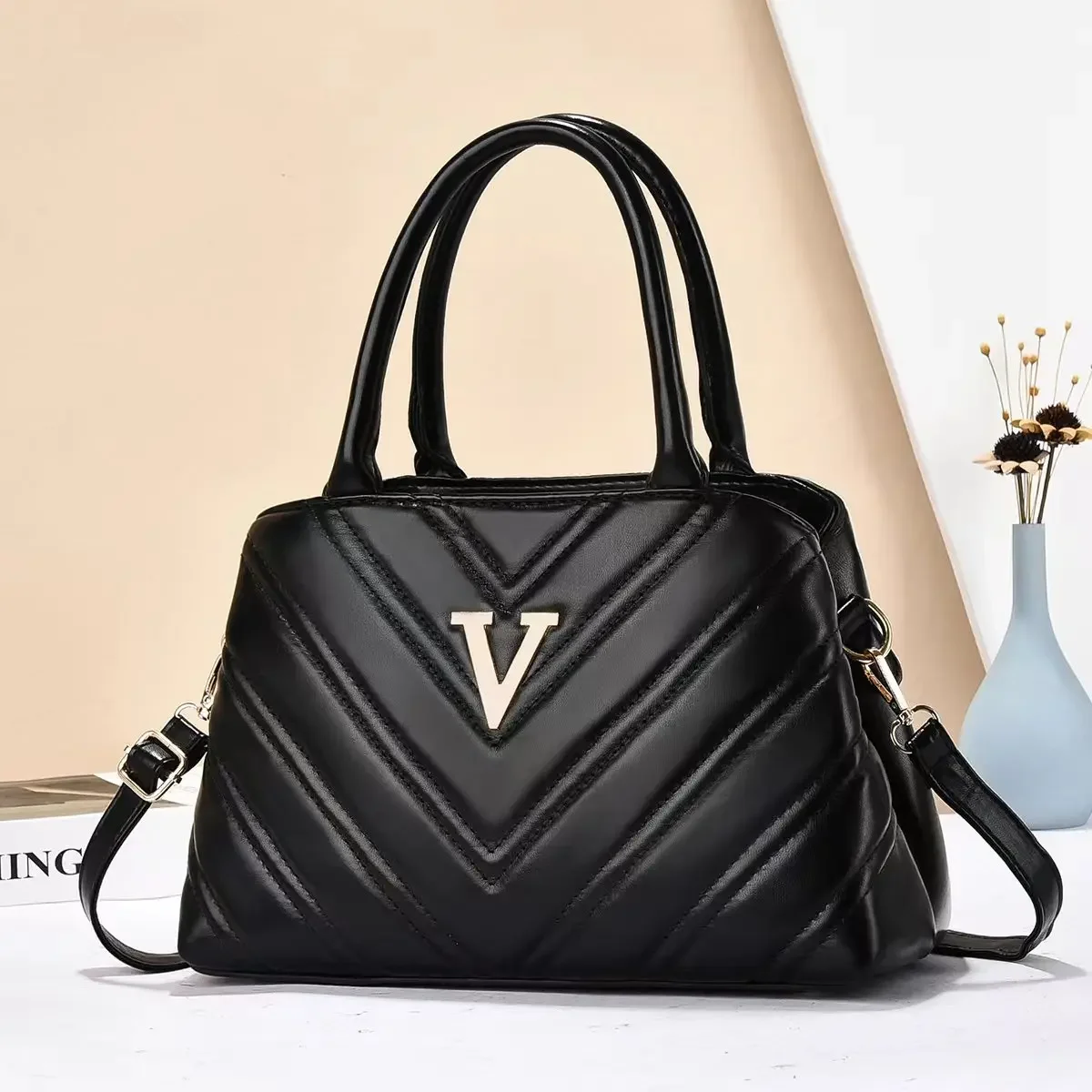 

2025 New High-end Women's Shoulder Bag - Commuting Tote, Large Capacity, Casual Fashion, Temperament Style