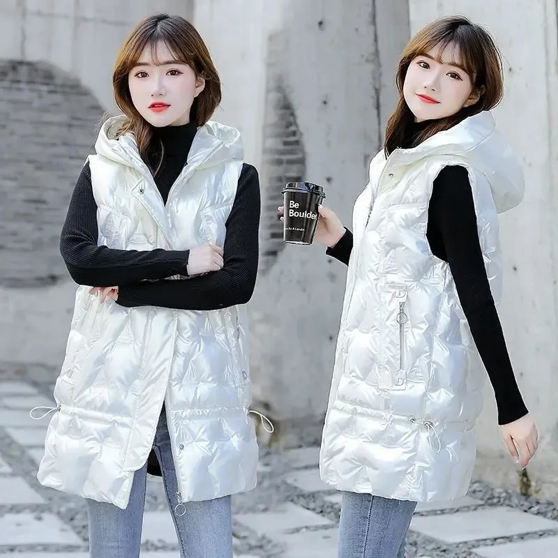 Neue Winterweste aus glänzender Daunen-Baumwollparka für Damen, mittellange, lässige, ärmellose Taillenjacke mit Kapuze