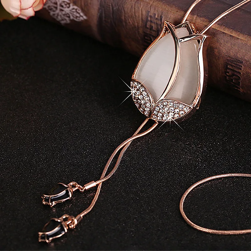 

Cat's eye stone tulip pendant, women's sweater chain, long necklace for fashionable clothing, tassel fashion accessory pendant