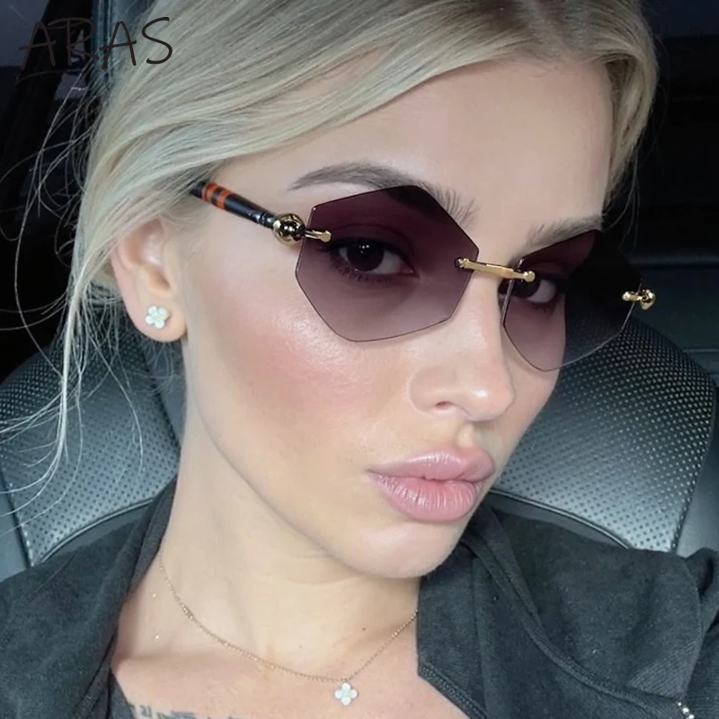 

Sexy Hexagon Punk Rimless Sunglasses Women 2025 Luxury Brand Vintage Rhombus Sun Glasses For Lady Trendy Gradient Eyewear Shades