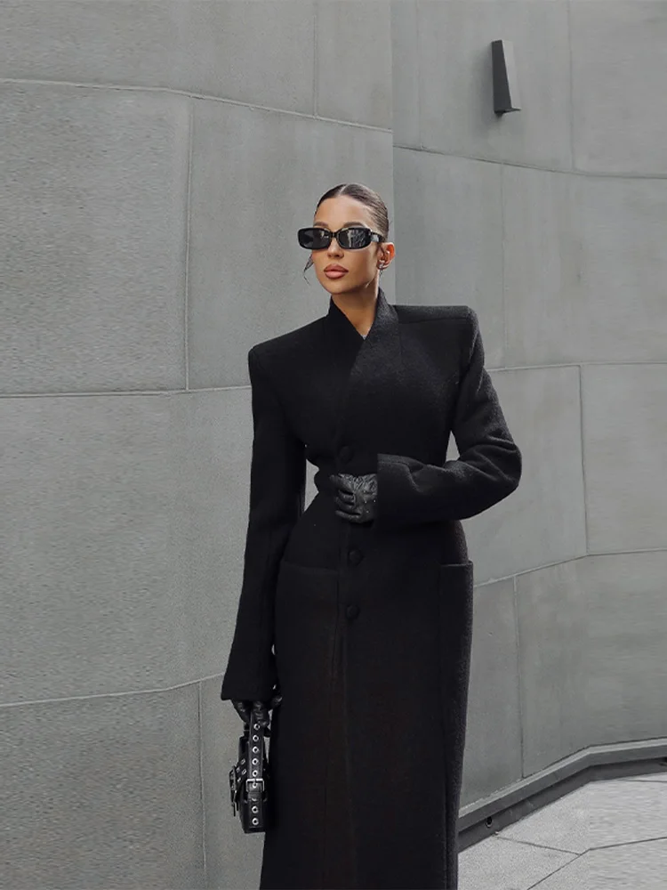 معطف نسائي أنيق طويل برقبة على شكل حرف v سترة ضيقة واحدة الصدر بخصر مغلق للسيدات لخريف وشتاء 2025 ملابس خروج نسائية أنيقة