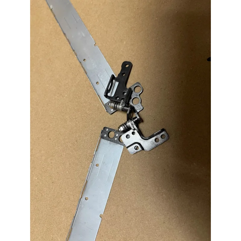 Engsel asli untuk ACER TravelMate P215-51 R L