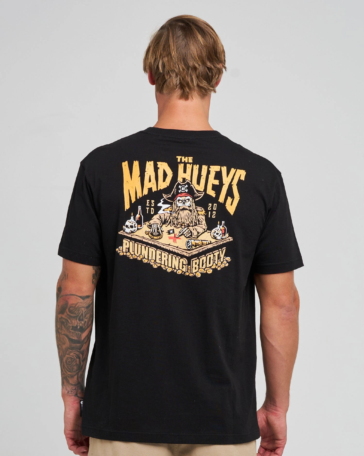Retro Cartoon Pirate Captain Counting Gold Treasure Graphic Tee Cotton Mens Womens T-Shirt Summer Outdoor Casual Top