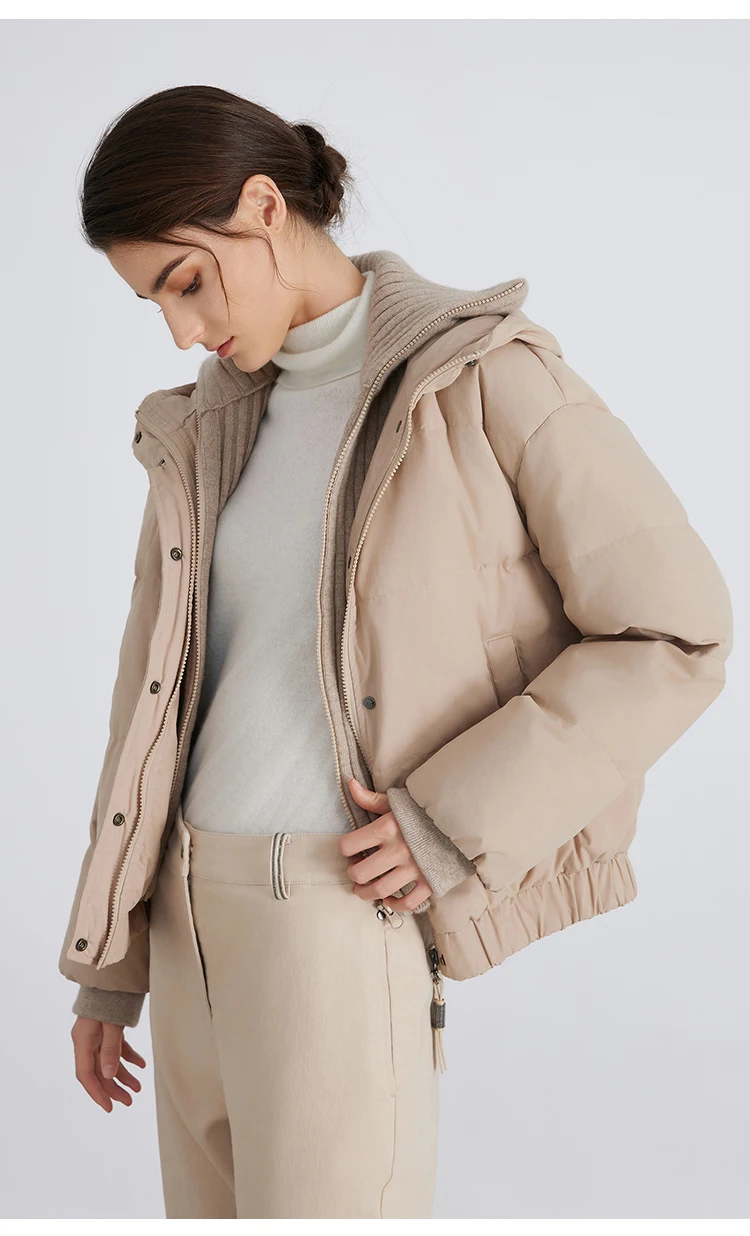 BC869 Rollkragenjacke mit Kapuze, Reißverschluss und Knopfleiste, 100% Kaschmir, leichte Luxus-Daunenjacke aus weißem Gänsedaunen für Damen – Detail 4