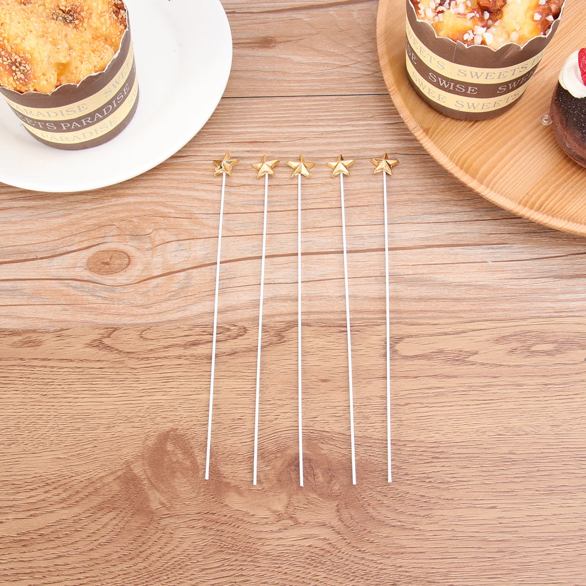 

50Pcs Five-Pointed Star Cake Toppers Golden 3D Birthday Party Decorations Supplies for Cakes Cupcakes Cookies Brownies Fruits