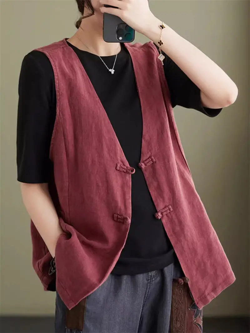 

V-Neck Buckle Retro Artistic Solid Color Minimalist Vest Summer 2024 New Sleeveless Short Jacket For Women Waistcoat Top K586