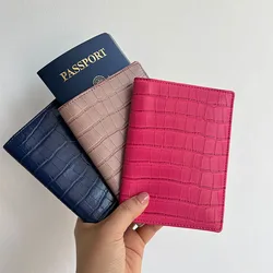 Monogrammed Embossed Crocodile PU Leather Travel Passport Cover Men Women PU Leather Croco Pattern Passport Holder Case