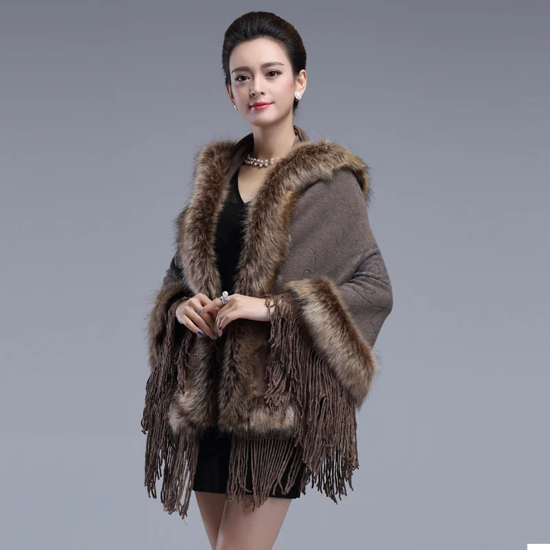 Autumn Winter Imitation Raccoon Fur Collar Hooded Cape Tassel Knitted Coat Warm Poncho Lady Capes Red Cloaks