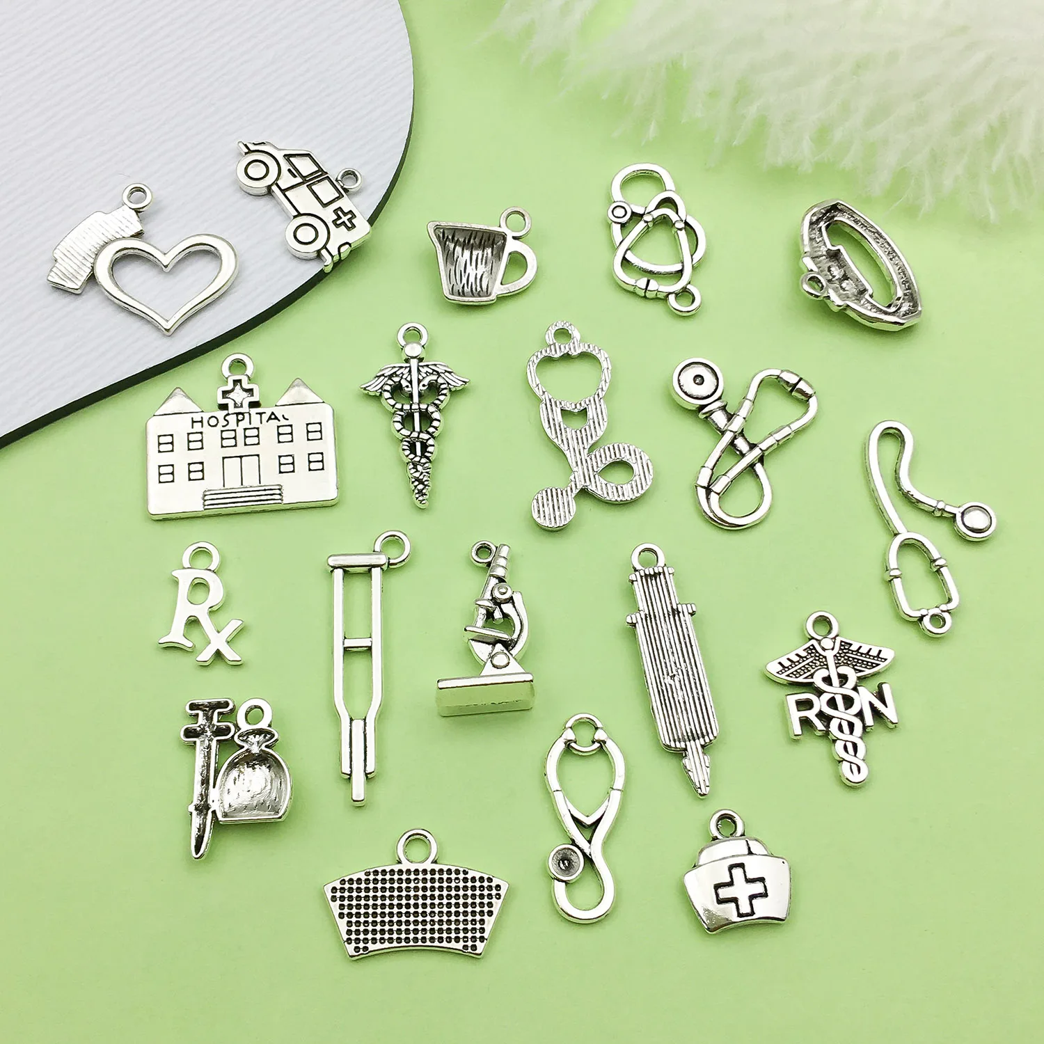 20/21pcs Alloy Medical Tool Charms Doctor Nurse Pendants for DIY Necklace Bracelet Jewelry Making Accessories