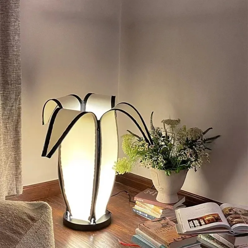 Imagem -06 - Criativa Banana Floor Lamp Quarto de Cabeceira Table Lamp Sala