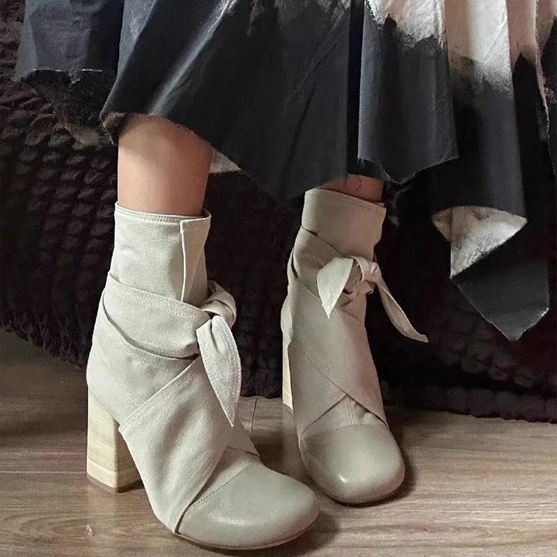 

Women Bow Decoration Short Boots Western Denim Style Women Boots Outdoor High Heels Short Boot Comfortable Fashionable Boot