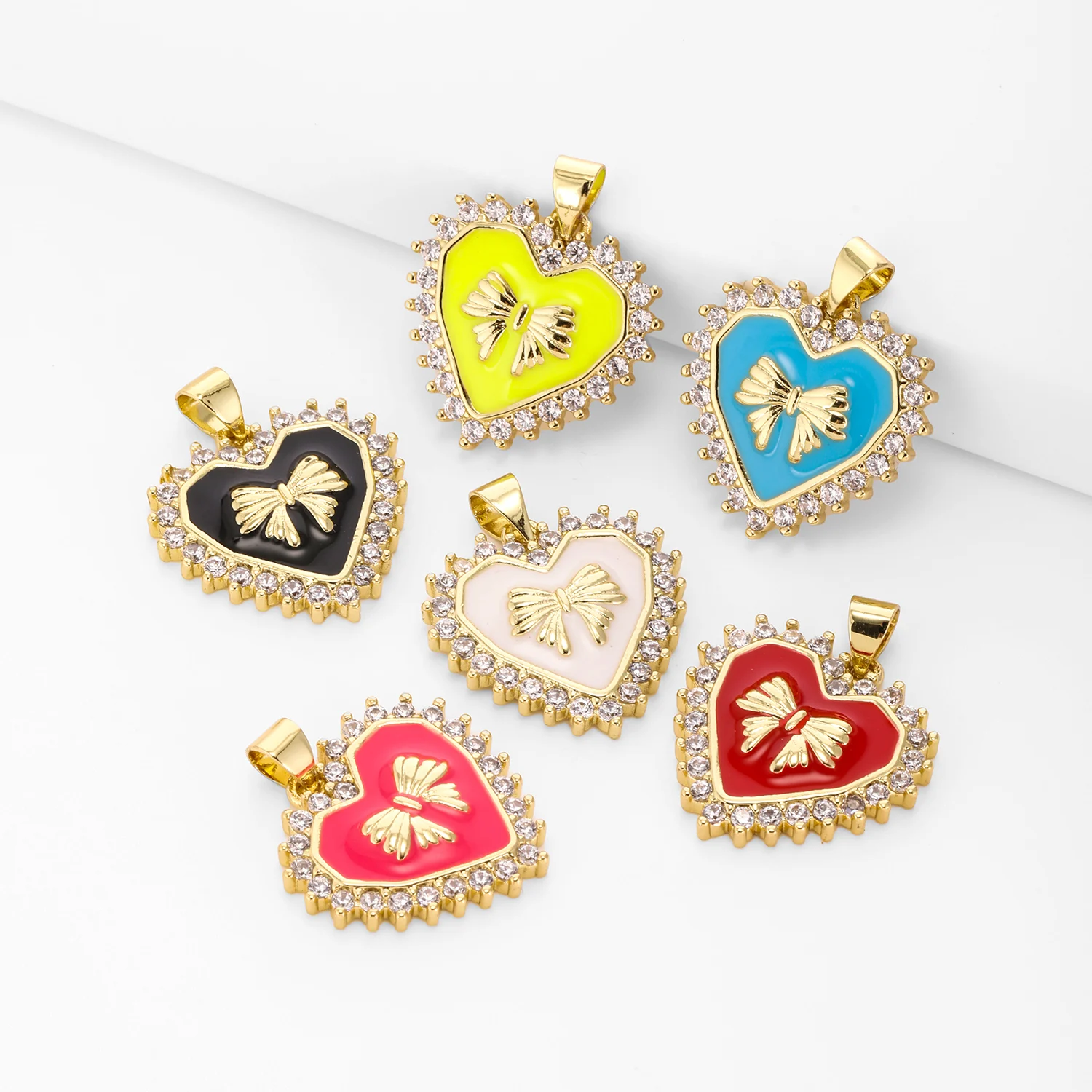 Colorful Vivid Heart Shaped Pendant Black/Red/Blue/Yellow/White DIY Nacklace/Bracelet Jewelry Party Show Women Gifts Daily Wear