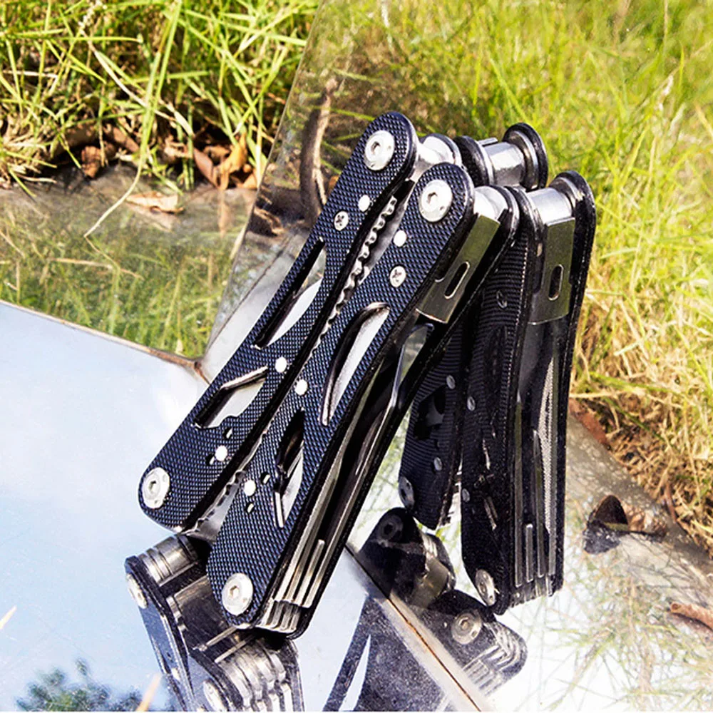 

Multi-purpose Pliers Non-slip Plaid Pliers With Screwdriver Bit Outdoor Camping Folding Knife Pliers Multitool for Survival