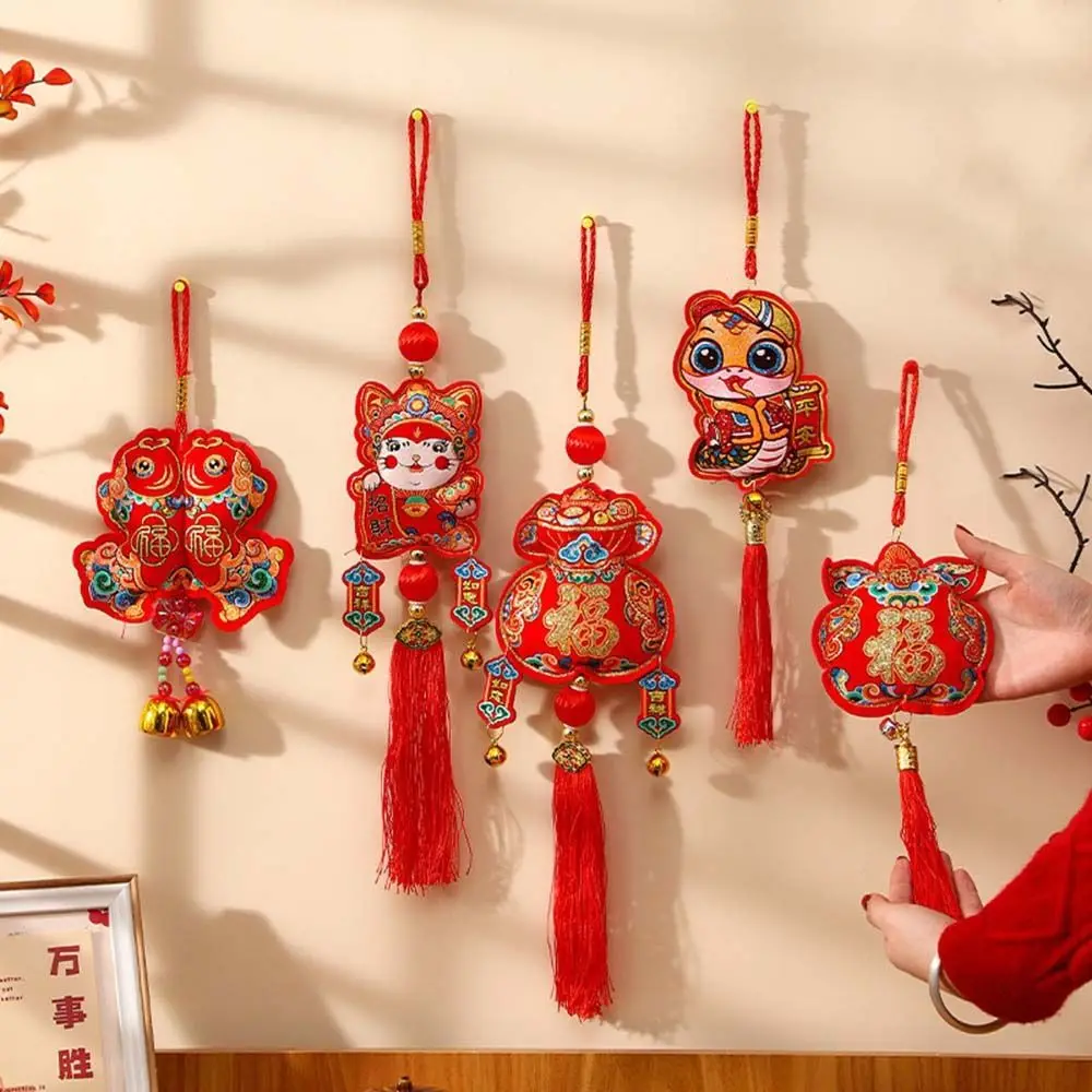 المعلقات السنة الصينية التقليدية الجديدة التطريز زينة مهرجان الربيع حسن الحظ مع شرابة التمنيات #2